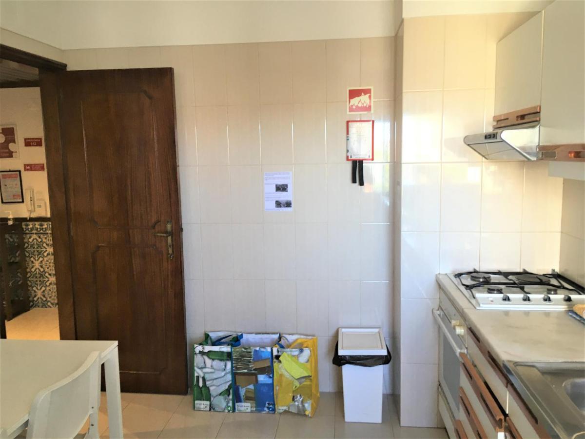 Apartamento Lisboa - Reboleira อามาโดรา ภายนอก รูปภาพ